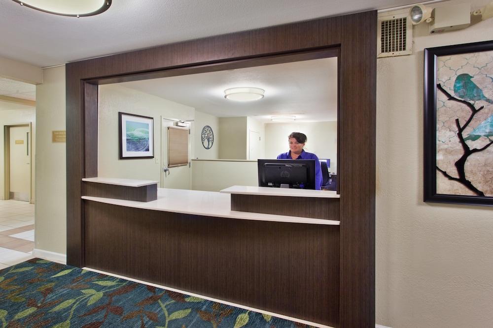 Sonesta Simply Suites Oklahoma City Airport Eksteriør bilde