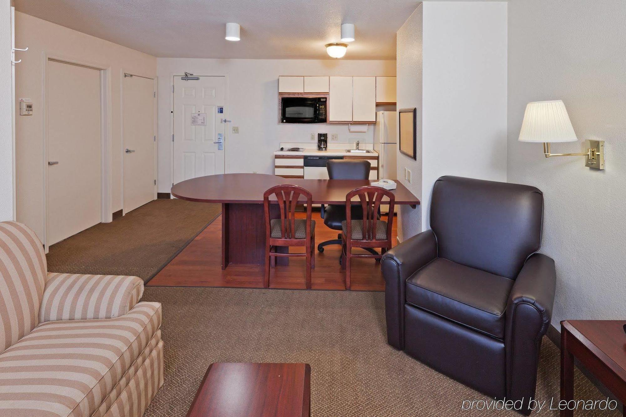 Sonesta Simply Suites Oklahoma City Airport Eksteriør bilde